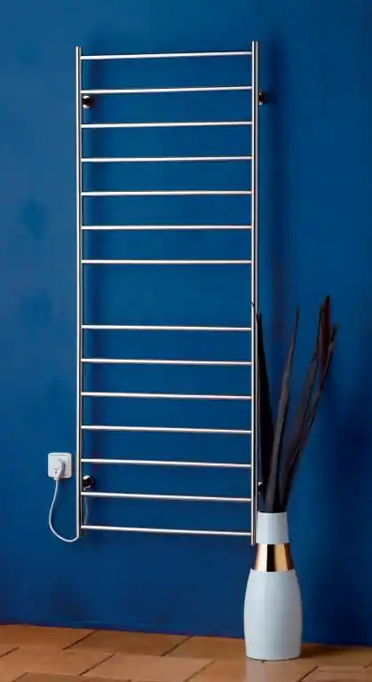 Elektrický žebříkový sušák P.M.H. ELEKTRA E6SS - Leštěná nerez, 600 x 1525 mm Direct Beschikbaar