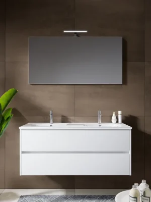 Nejprodávanější Koupelnová sestava Riho PORTO 120 cm, bílá. Skříňka s keramickým dvojumyvadlem Wave, dvě zásuvky, zrcadlo a LED světlo